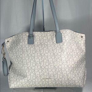 Calvin Klein White and Blue Tote Bag